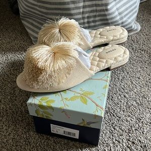 Birdies The Songbird Brand New